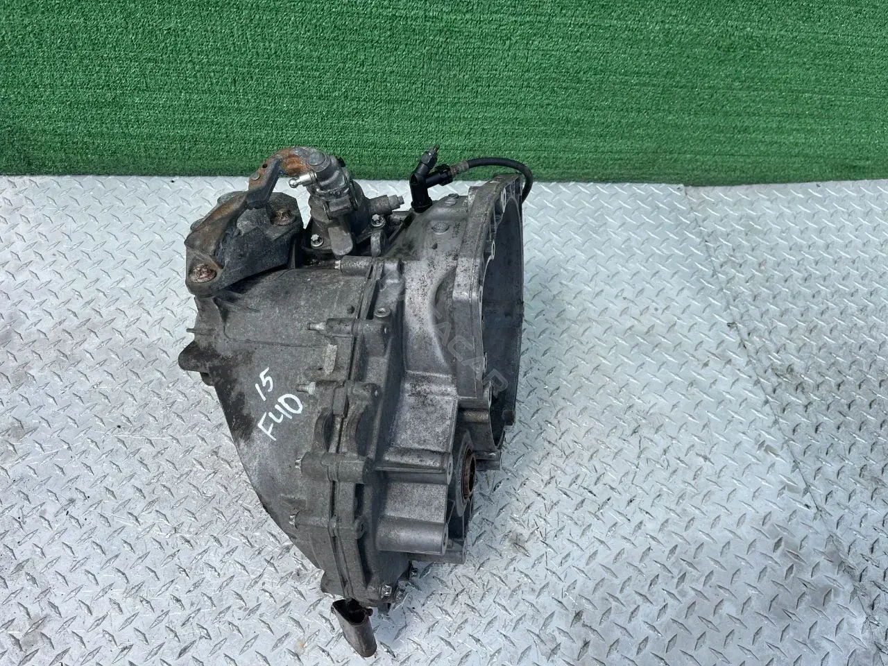 Механическая коробка передач (МКПП) F40