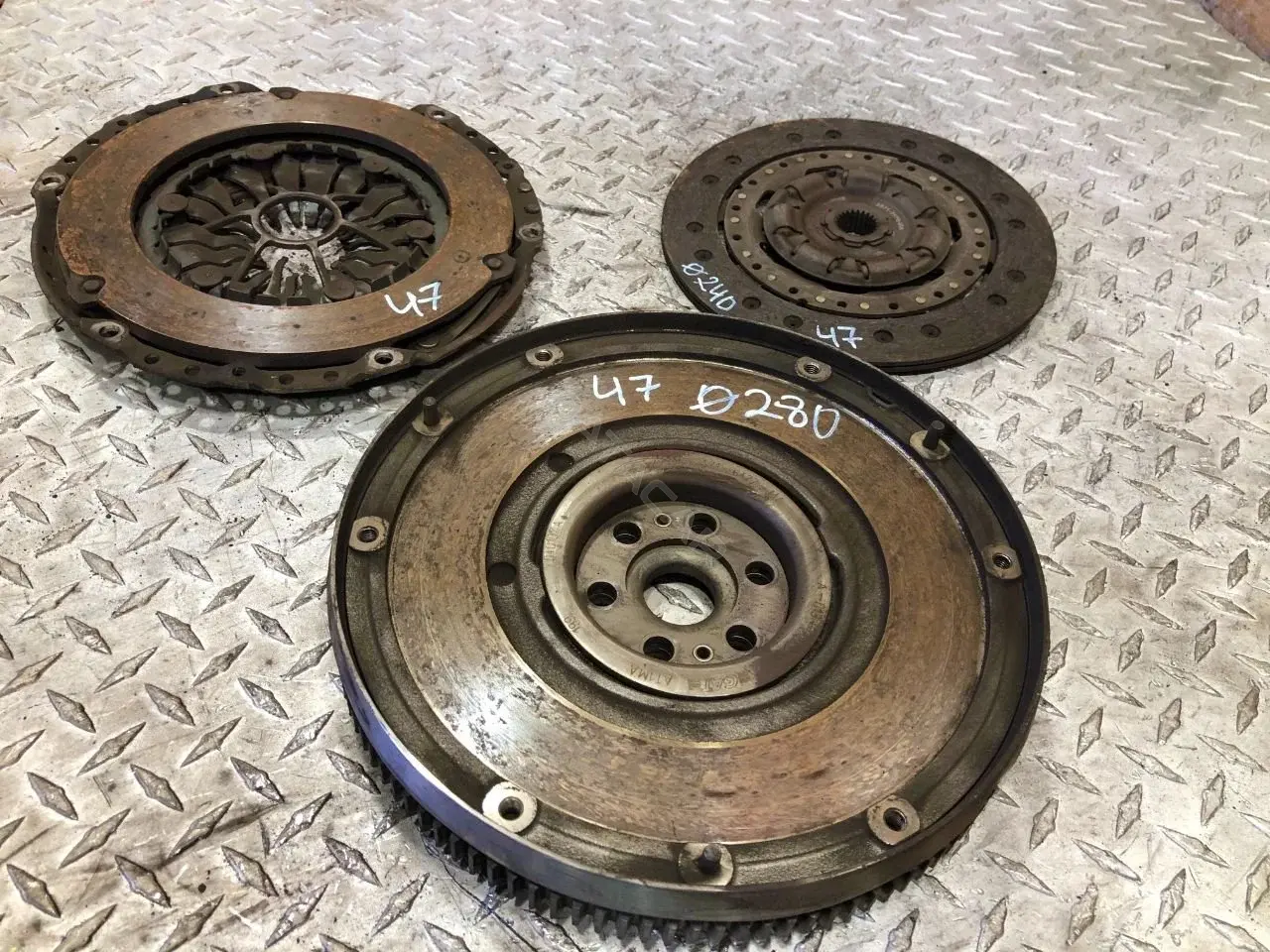 Комплект сцепления 3S716477MA, 3S717550WA