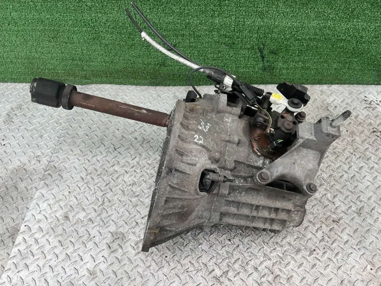 Механическая коробка передач (МКПП) 2S4R7002MA