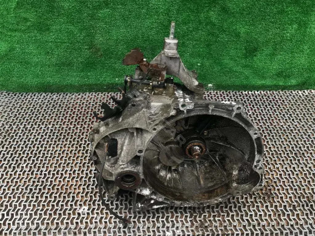 Механическая коробка передач (МКПП) X84R7F096, XR03496653