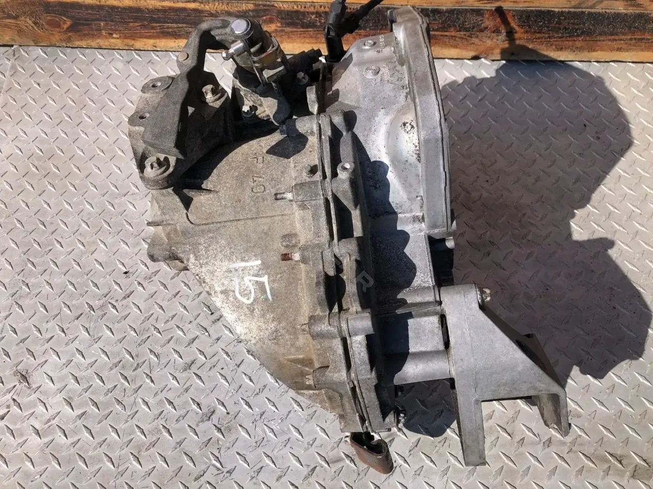 Механическая коробка передач (МКПП) F40