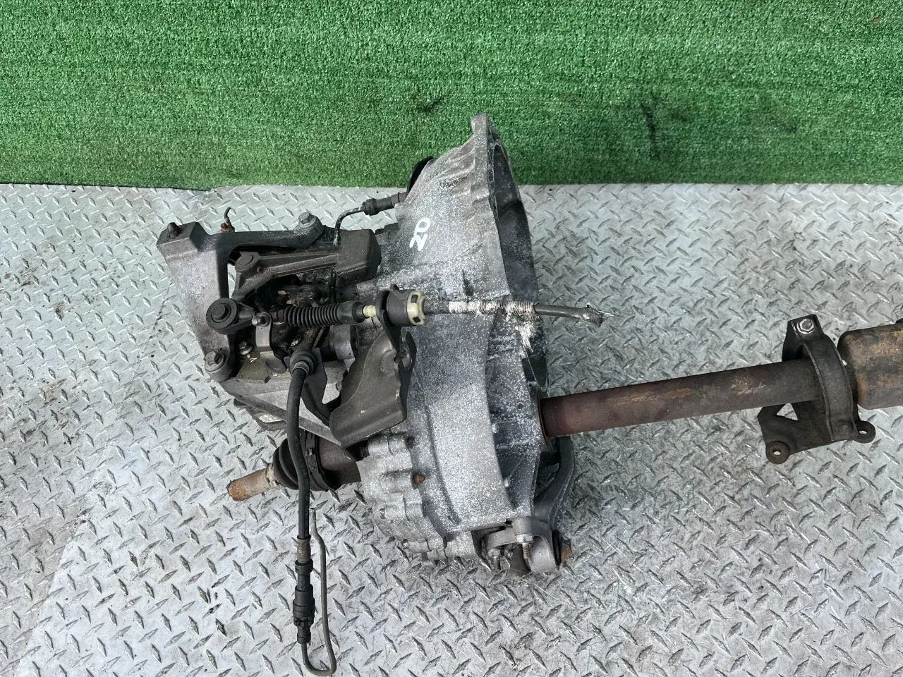 Механическая коробка передач (МКПП) 6M5R7002ZB