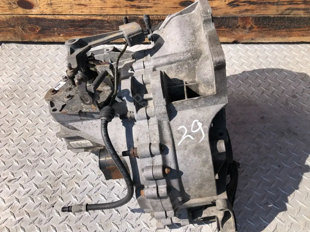 Механическая коробка передач (МКПП) 3M5R7002YF