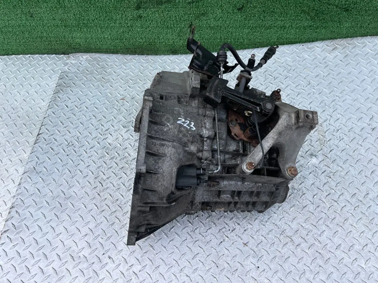 Механическая коробка передач (МКПП) 4M5R7002YA
