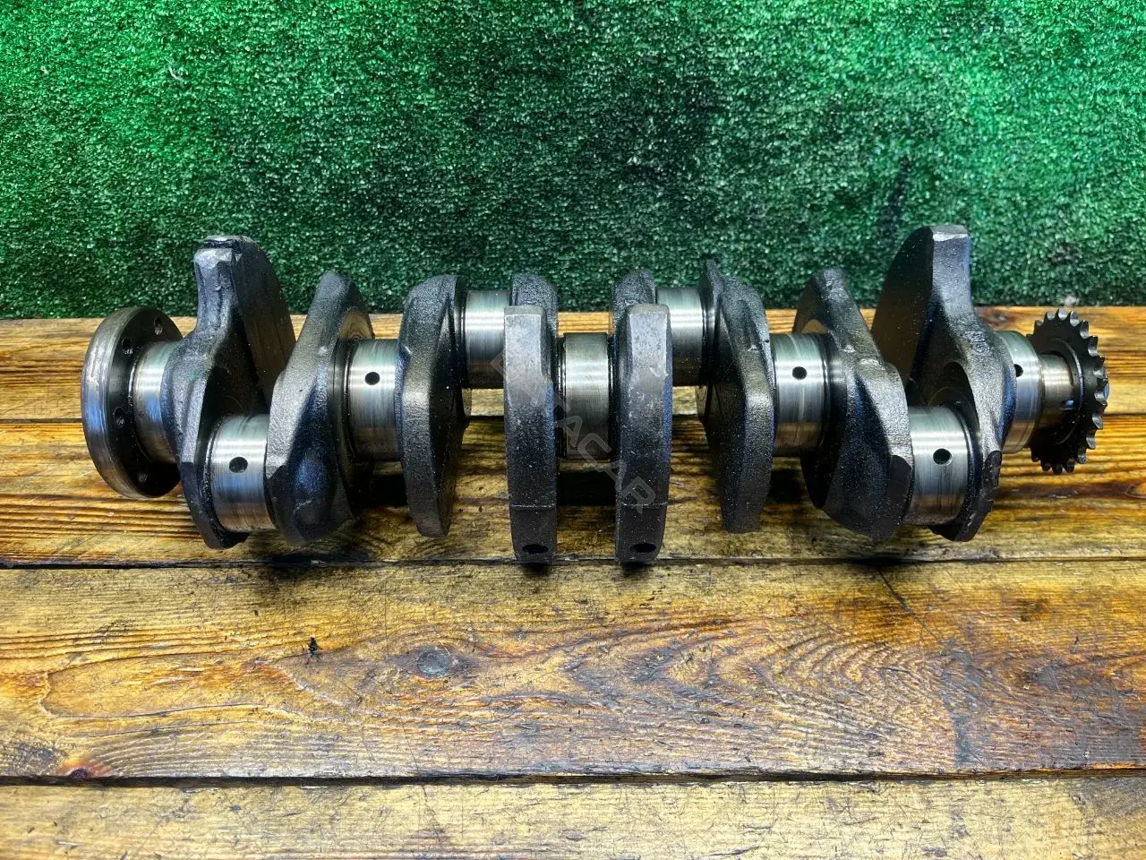 Коленвал 84L67
