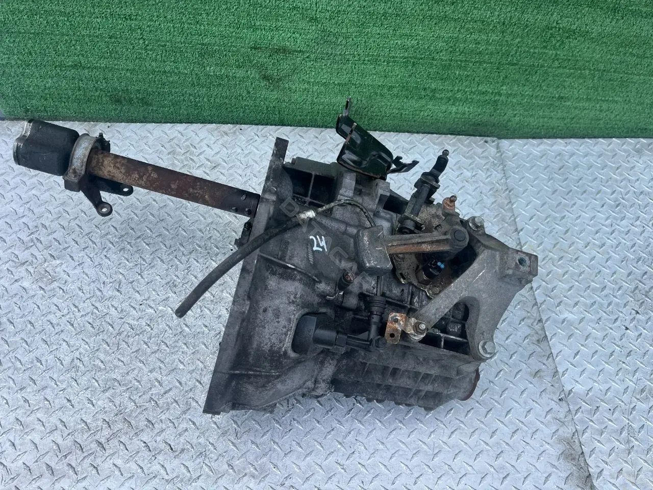 Механическая коробка передач (МКПП) 3M5R7002YF