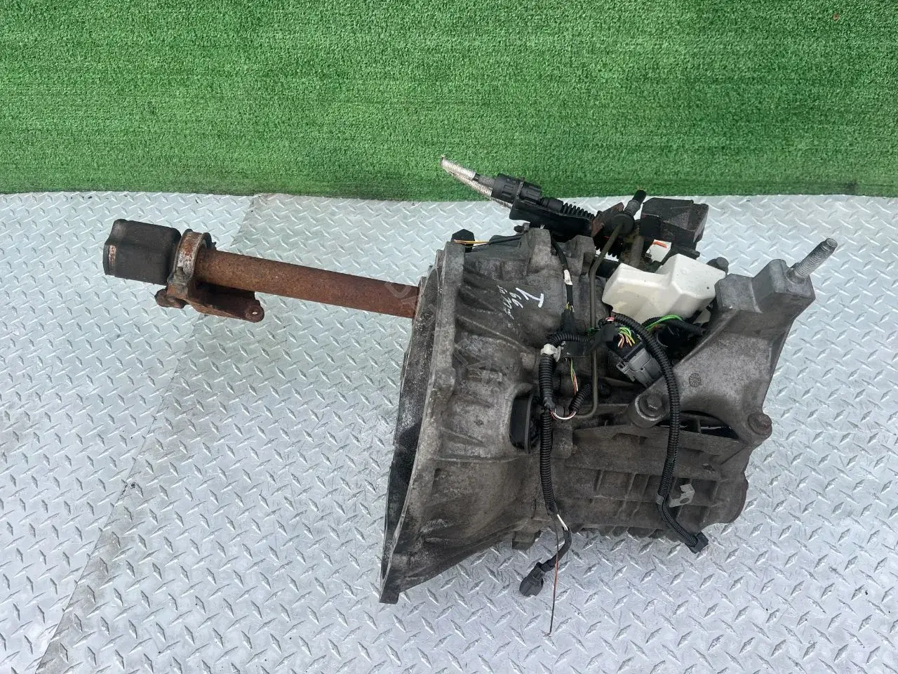 Механическая коробка передач (МКПП) 1S4R7002MC