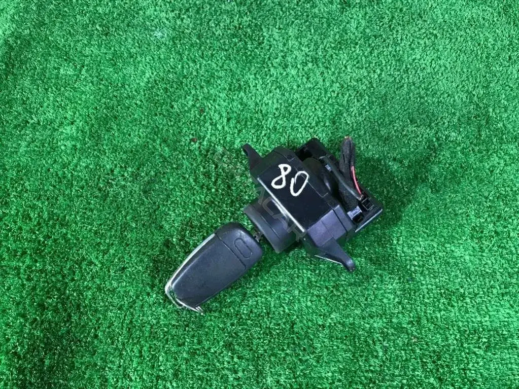 Замок зажигания 4F0909131E, 4F0910131E