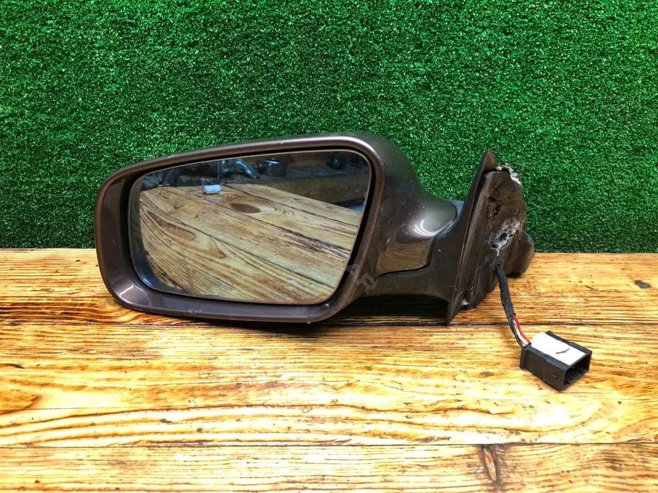 Наружное зеркало 8D0857543A