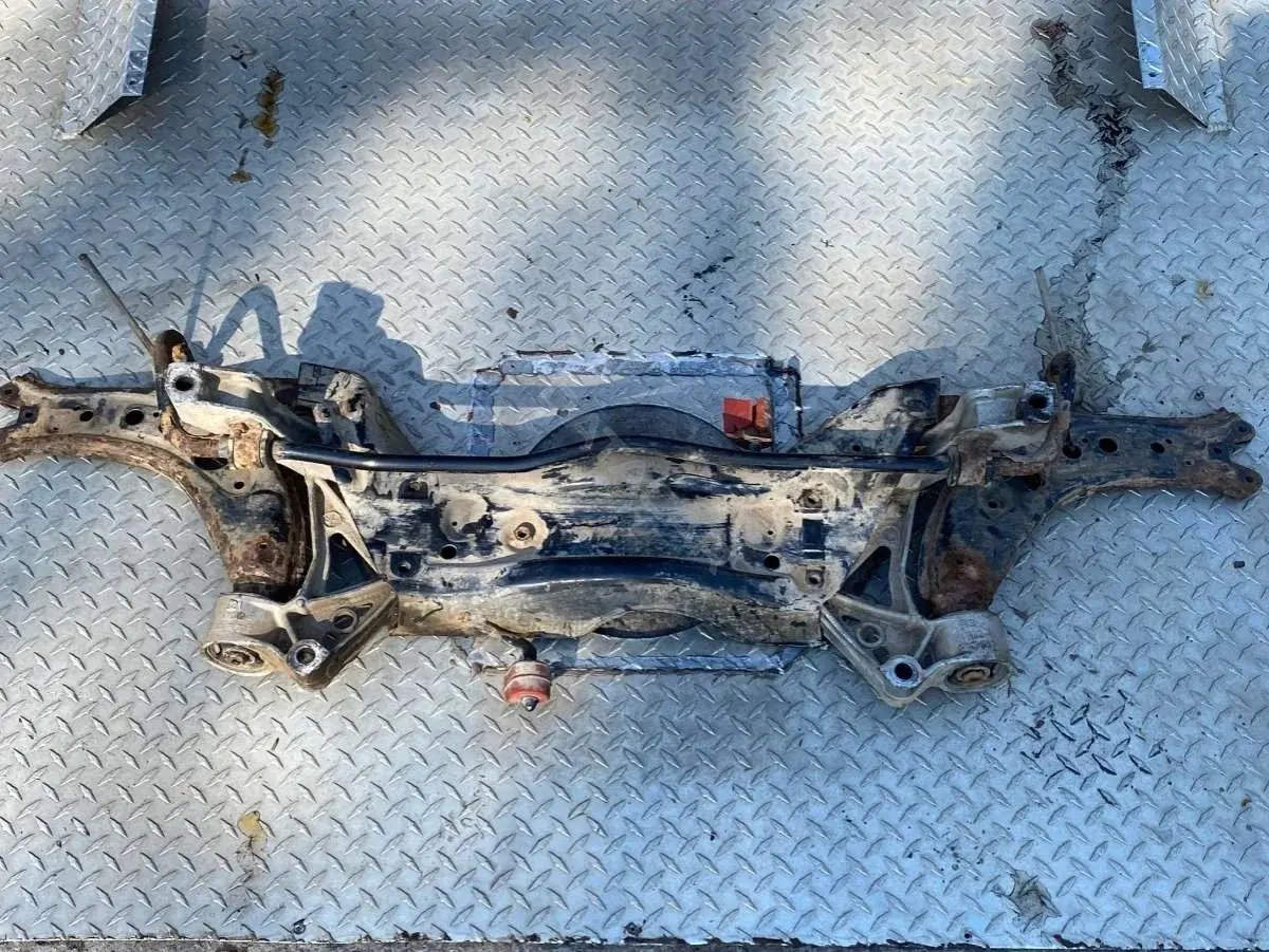 Подрамник 2Q0198349D, 6Q0199293D