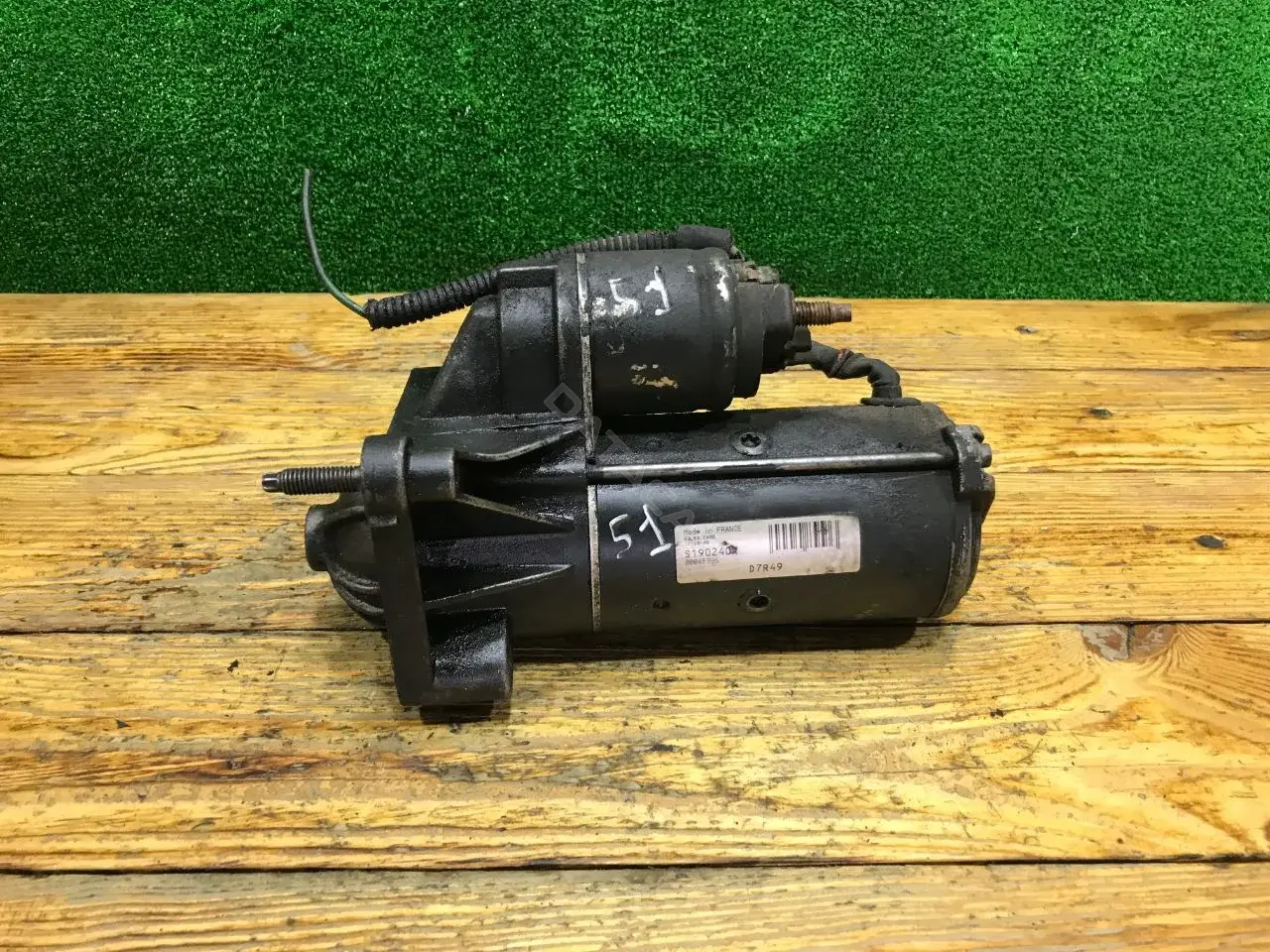 Стартер D7R49