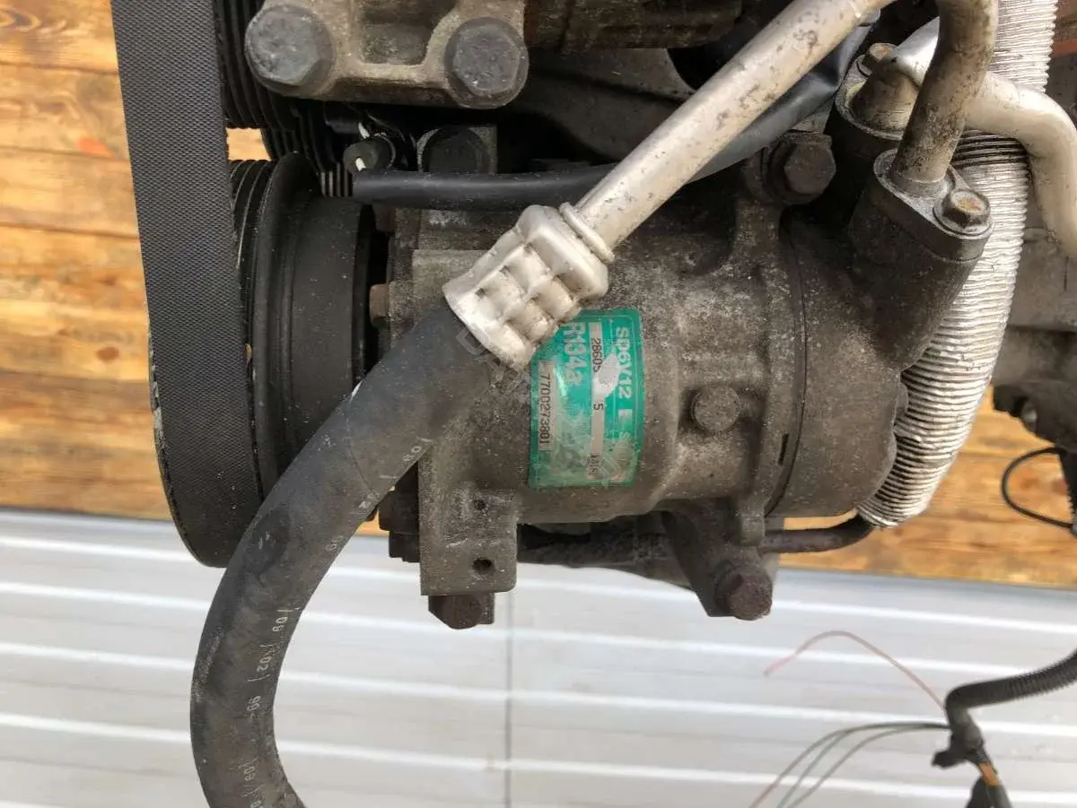 Компрессор кондиционера 7700273801, R13A, SD6V12