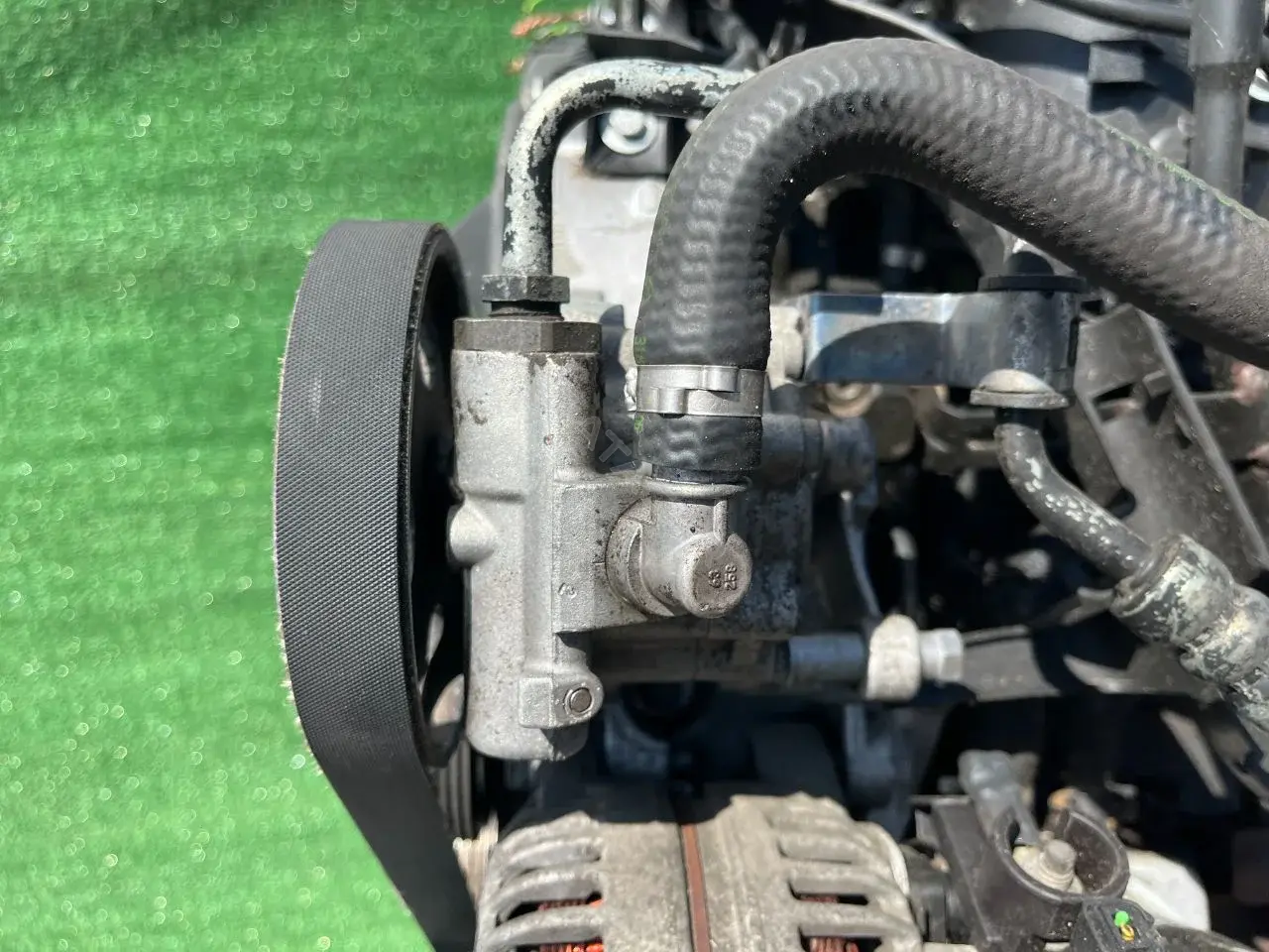 Насос гидроусилителя руля 111601460