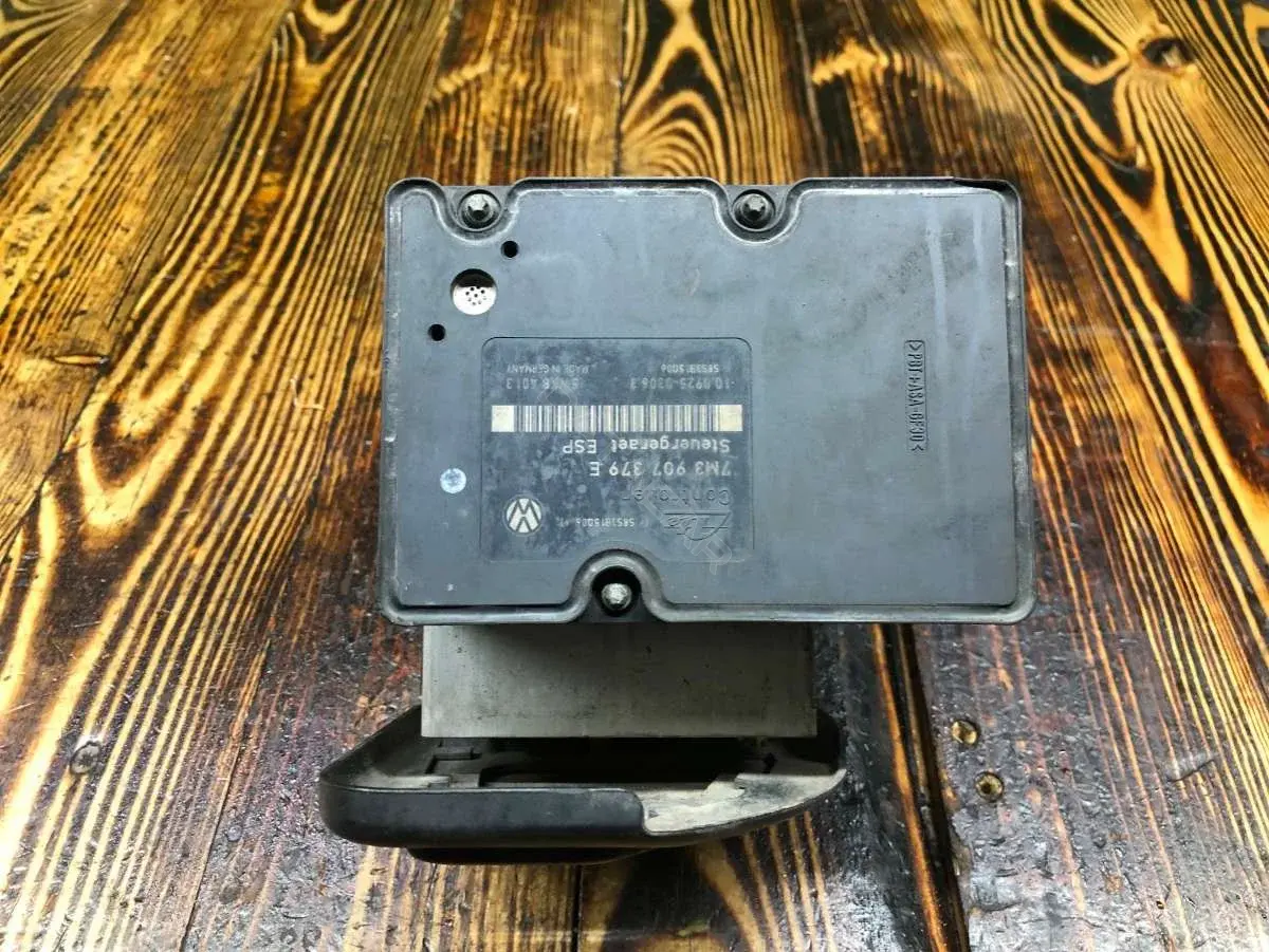 Блок управления АБС 10092503063, 3M212L580AA, 7M3614111M