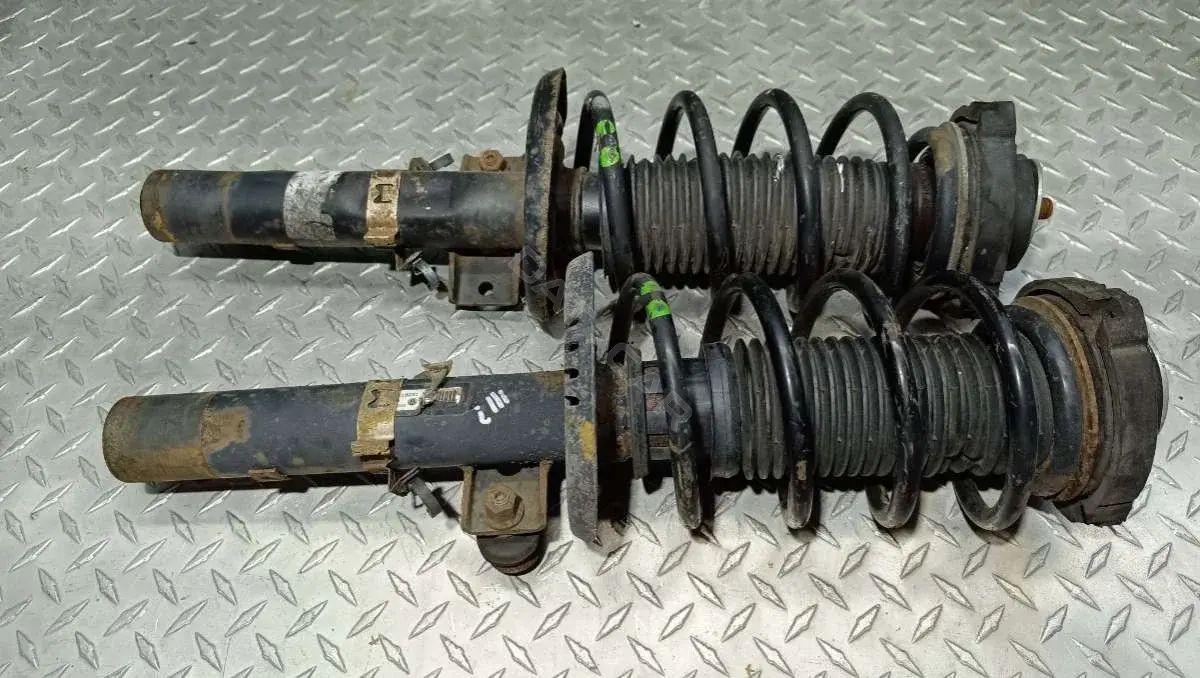 Амортизаторы 6Q0413031