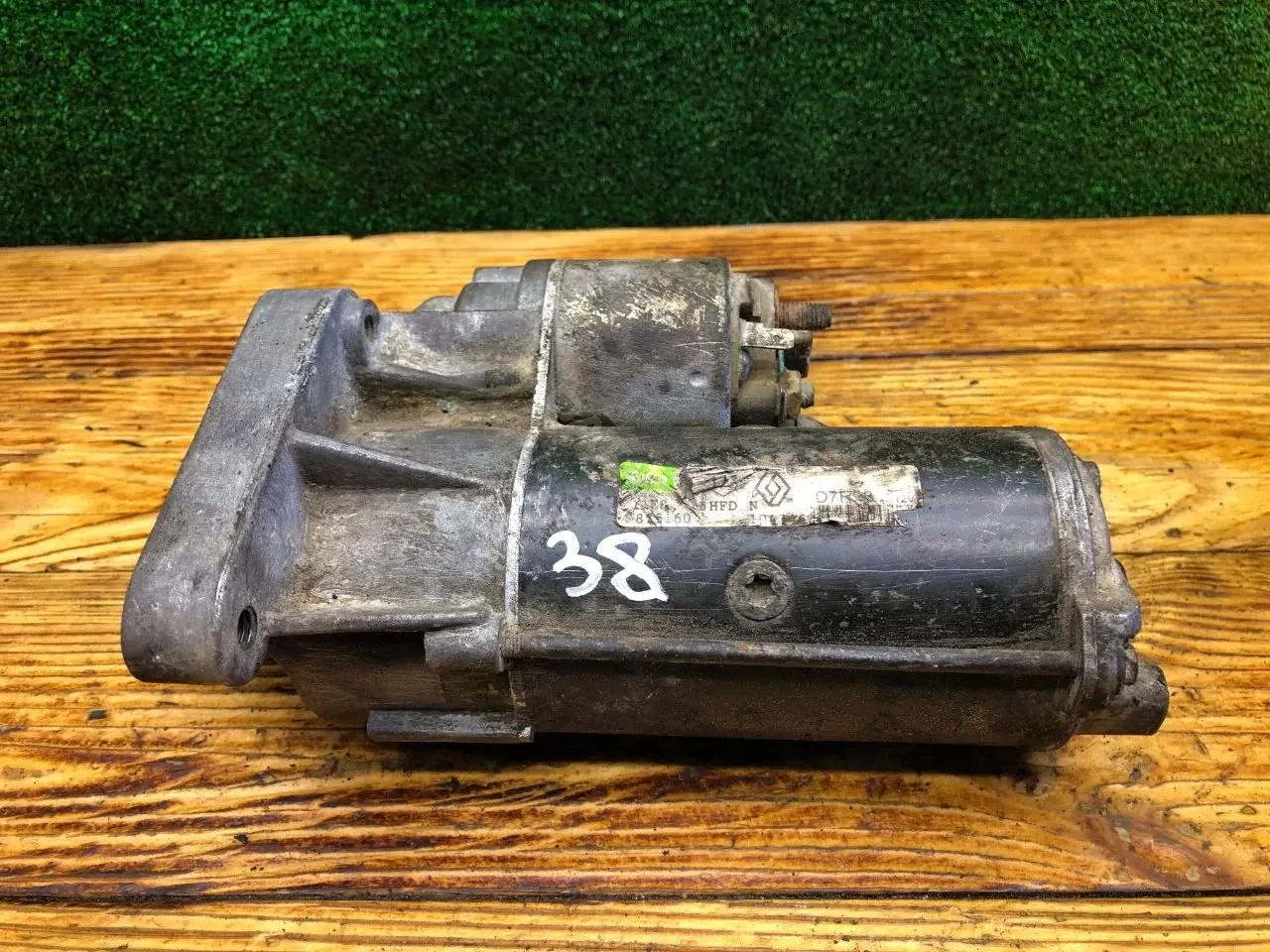 Стартер D7R28