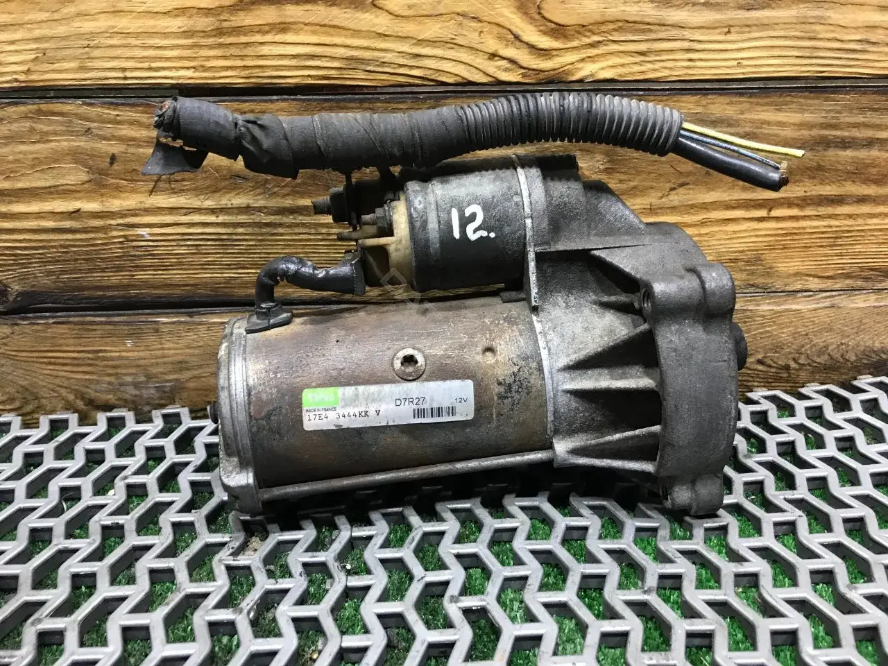 Стартер D7R27