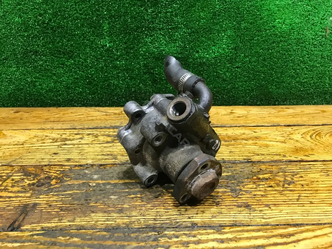 Насос гидроусилителя руля 98VW3A674AA