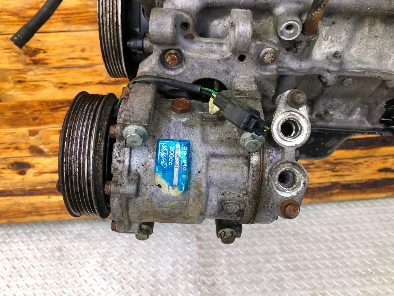 Компрессор кондиционера 200CC, 8065802524