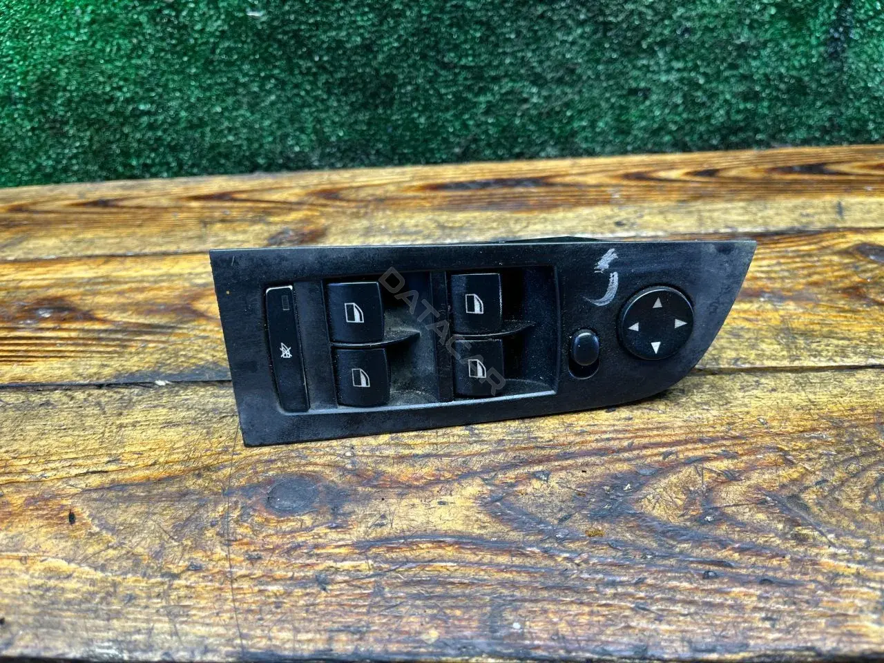 Блок управления стеклоподъемниками 10W12K602, 921732601