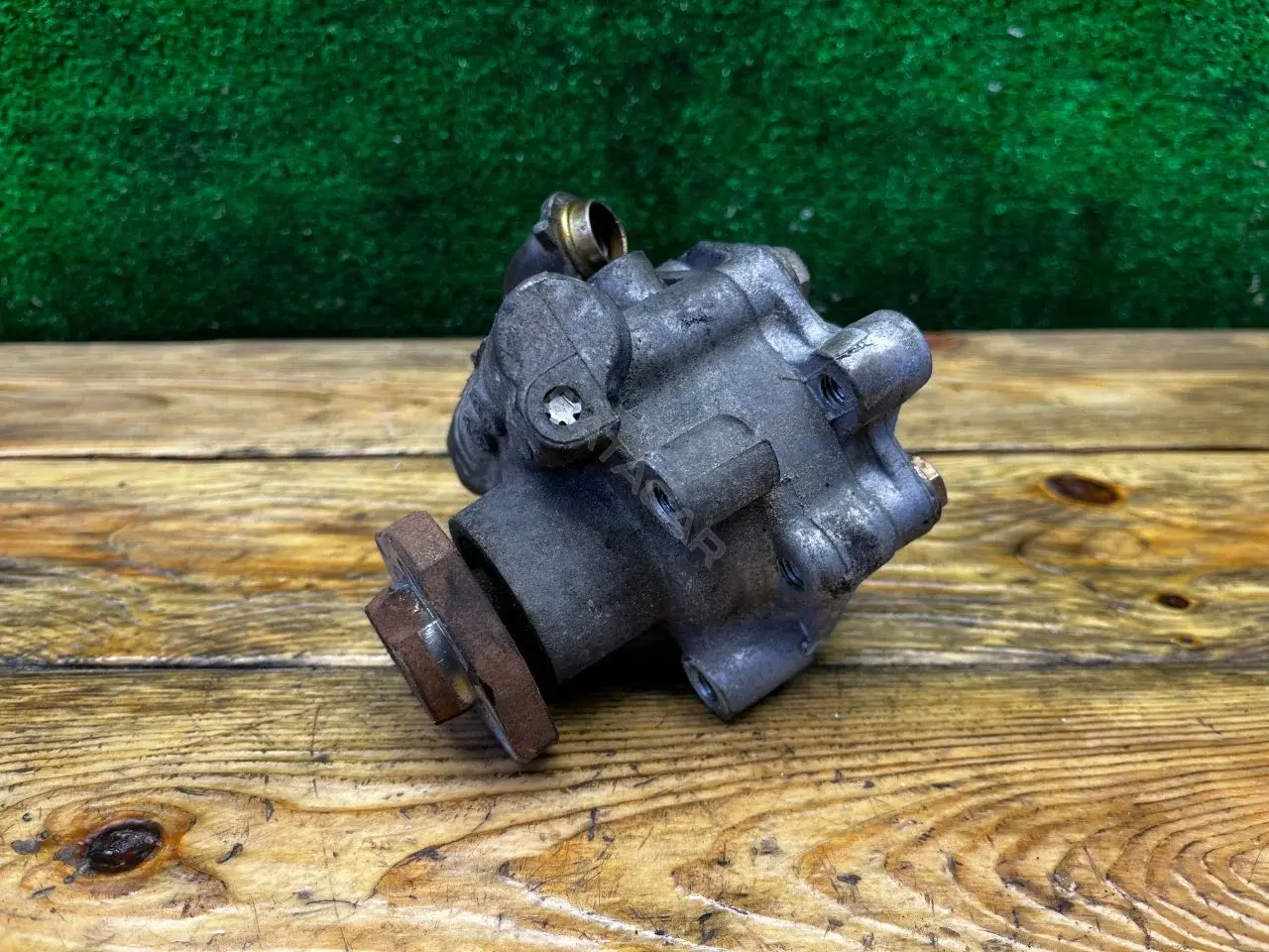 Насос гидроусилителя руля 98VW3A674AA