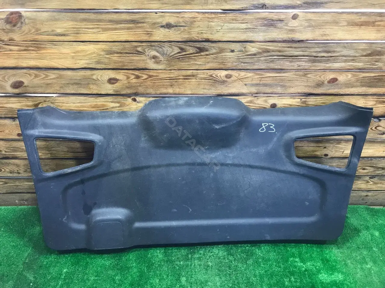 Обшивка крышки багажника 6M21U40411ACW