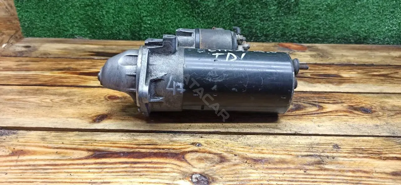 Стартер 1005831230