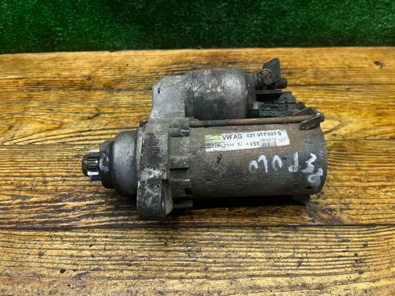Стартер D6GS12