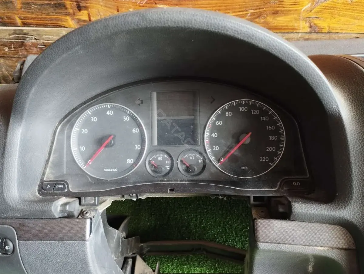 Панель приборов 1K0920862