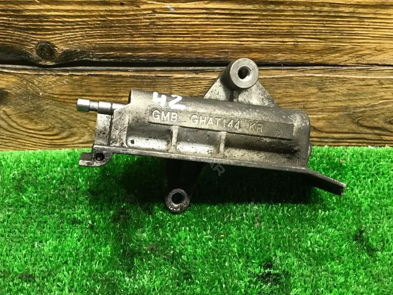 Натяжной ролик ГРМ GHAT144KR