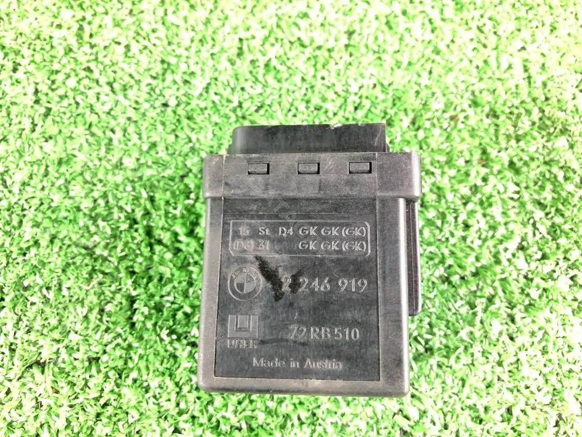 Реле свечей накала 2246919, 72rb510