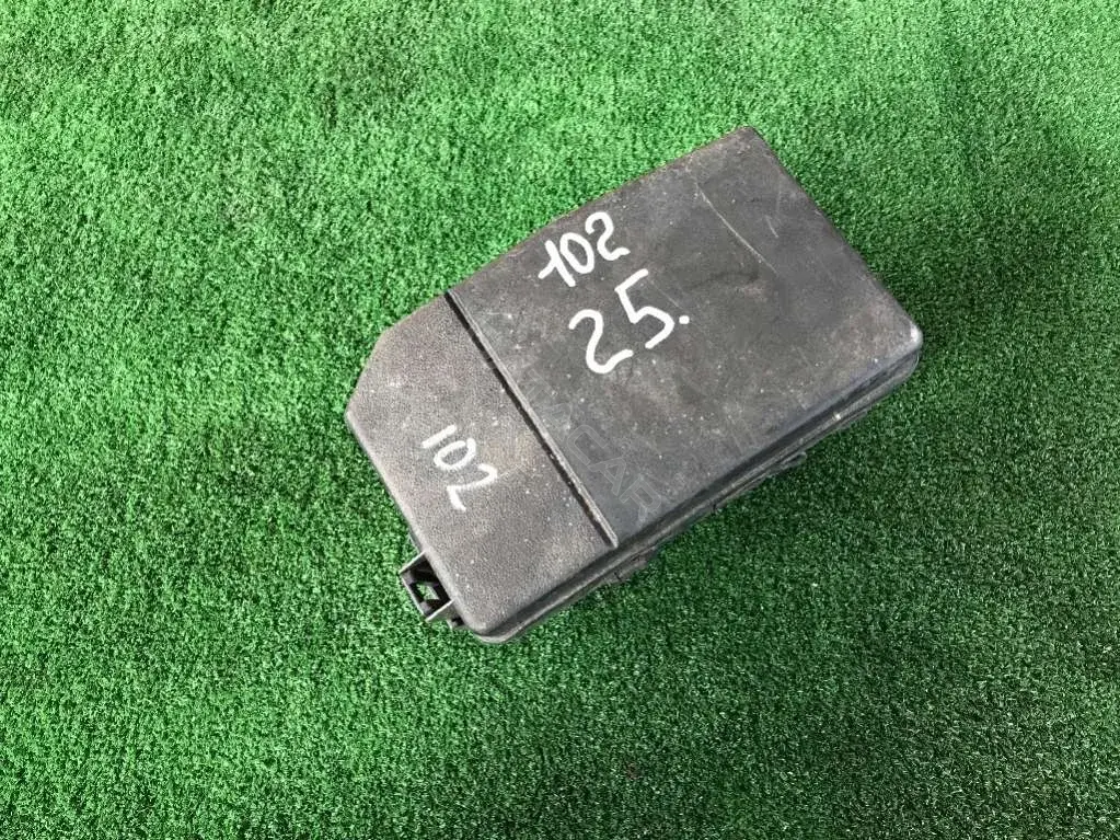 Блок предохранителей 1S7T14A142AA