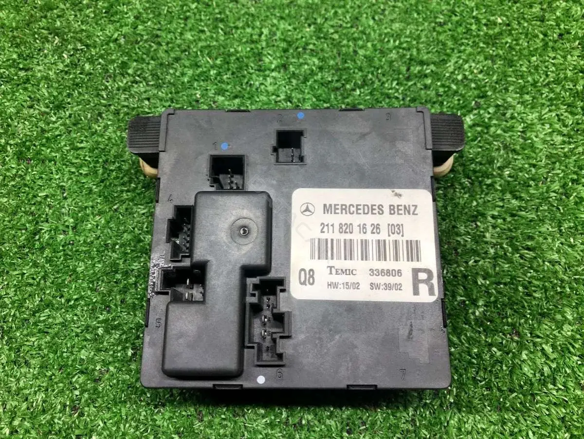 Блок управления двери 2118201626