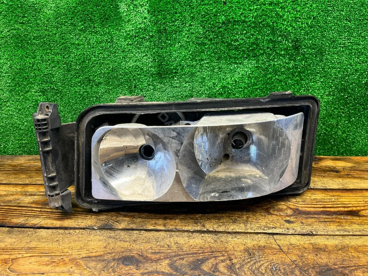 Фары 81251400121