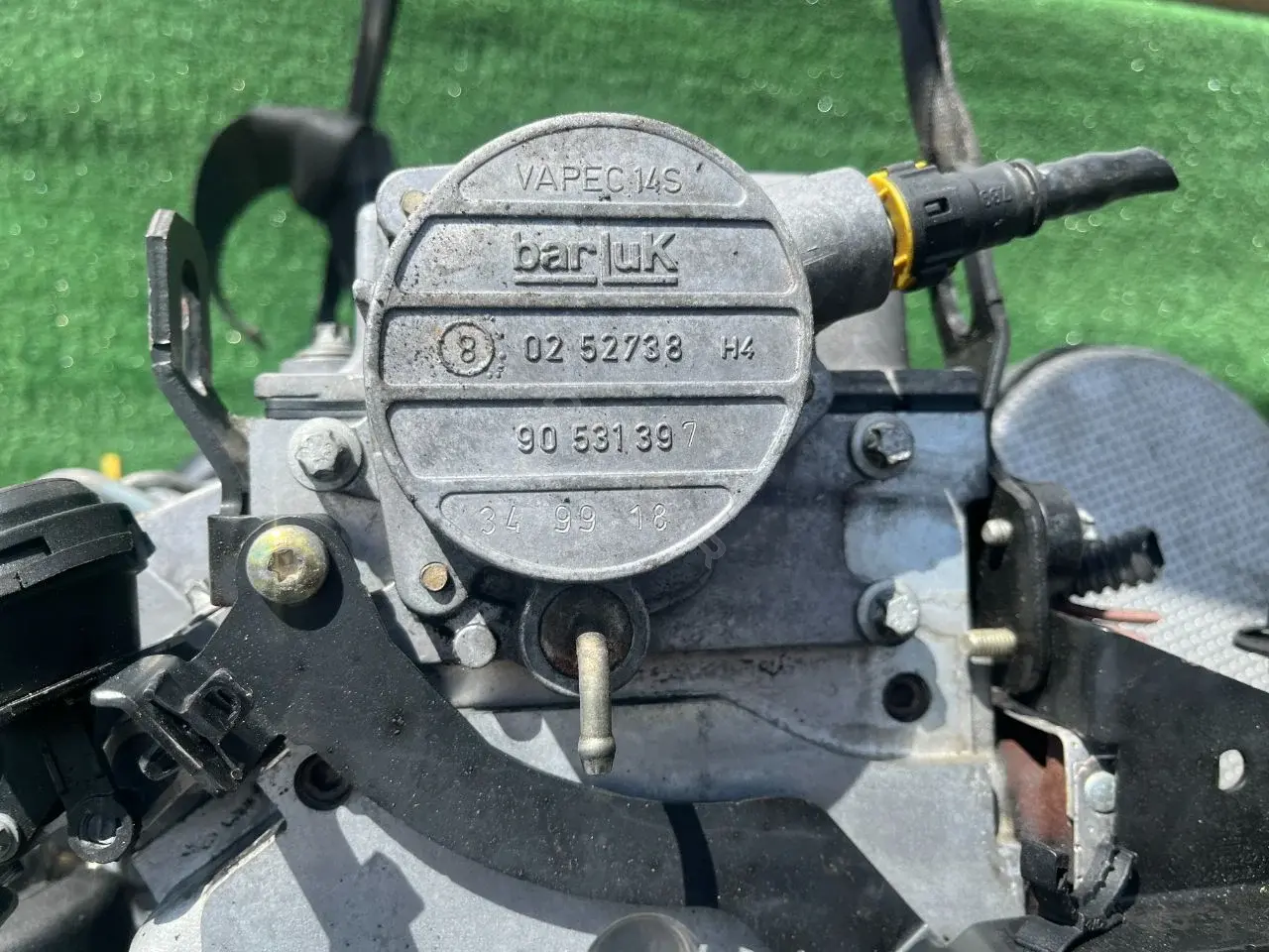 Вакуумный насос 90531397