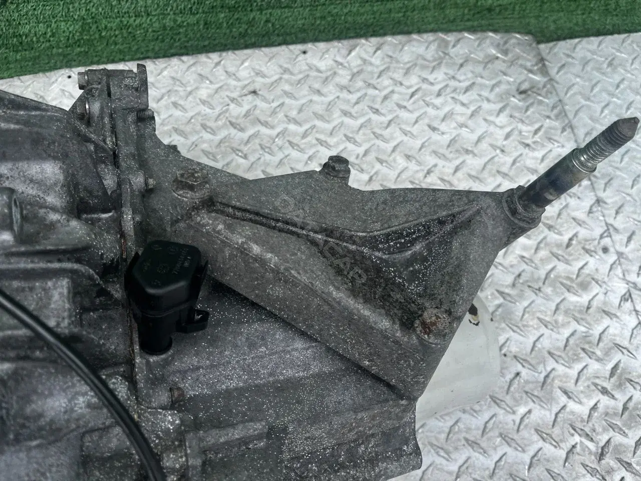 Кронштейн КПП 121562397