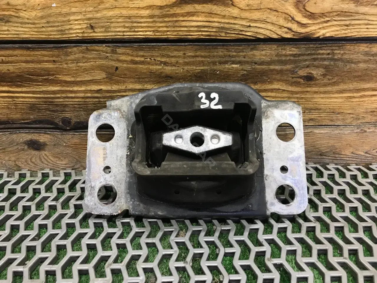 Подушка КПП 30680699, 6G917M121AC
