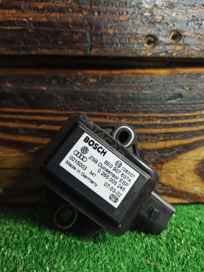 Датчик ускорения 0265005245, 8E0907637A