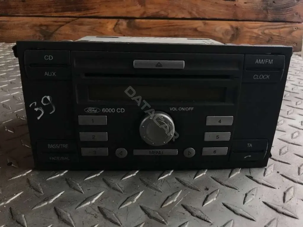 Магнитола 6S6118C815AG