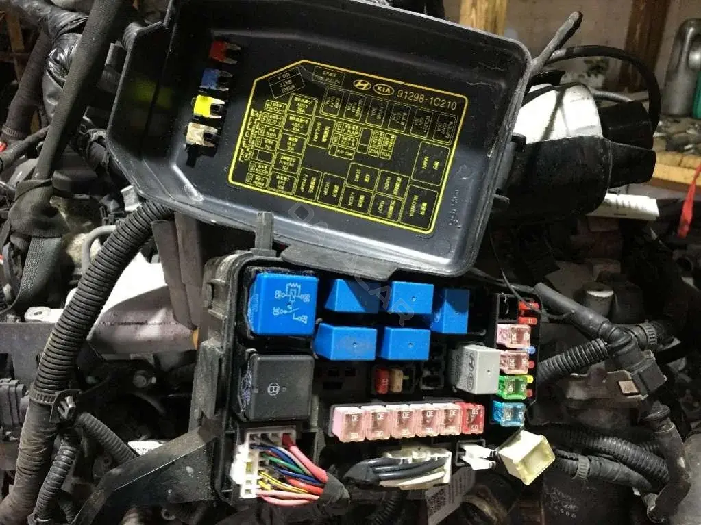Блок предохранителей 1C010, 5Y21A58, 91291