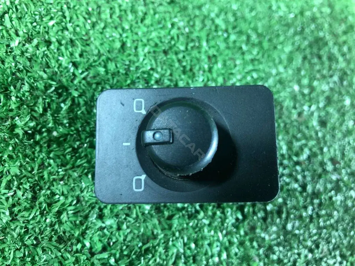 Джойстик регулировки зеркал 4B0959551B