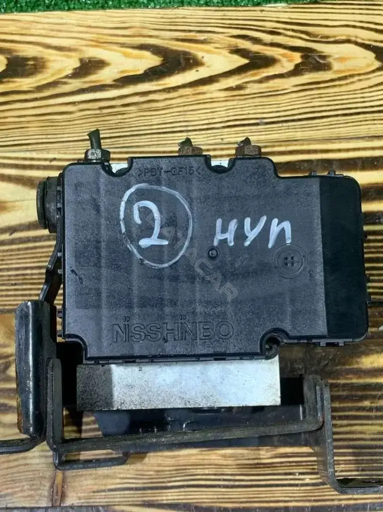 Блок управления АБС 58910H1000