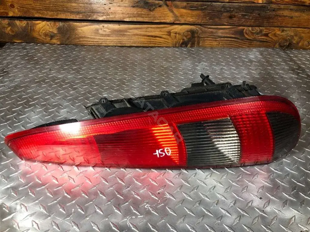 Задние фонари 2S6113N004AD