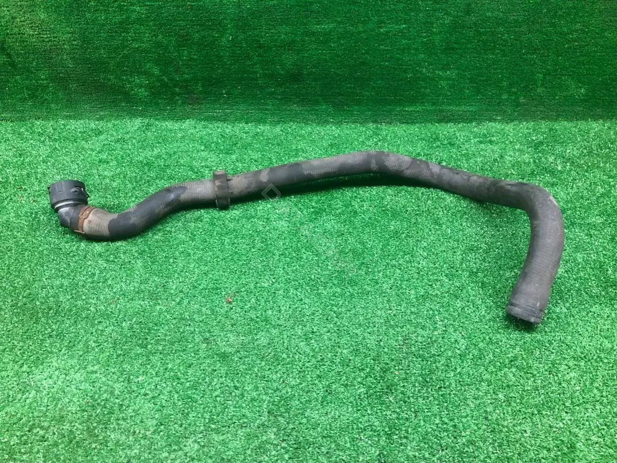 Патрубки системы охлаждения 7M3122051, YM218286AA