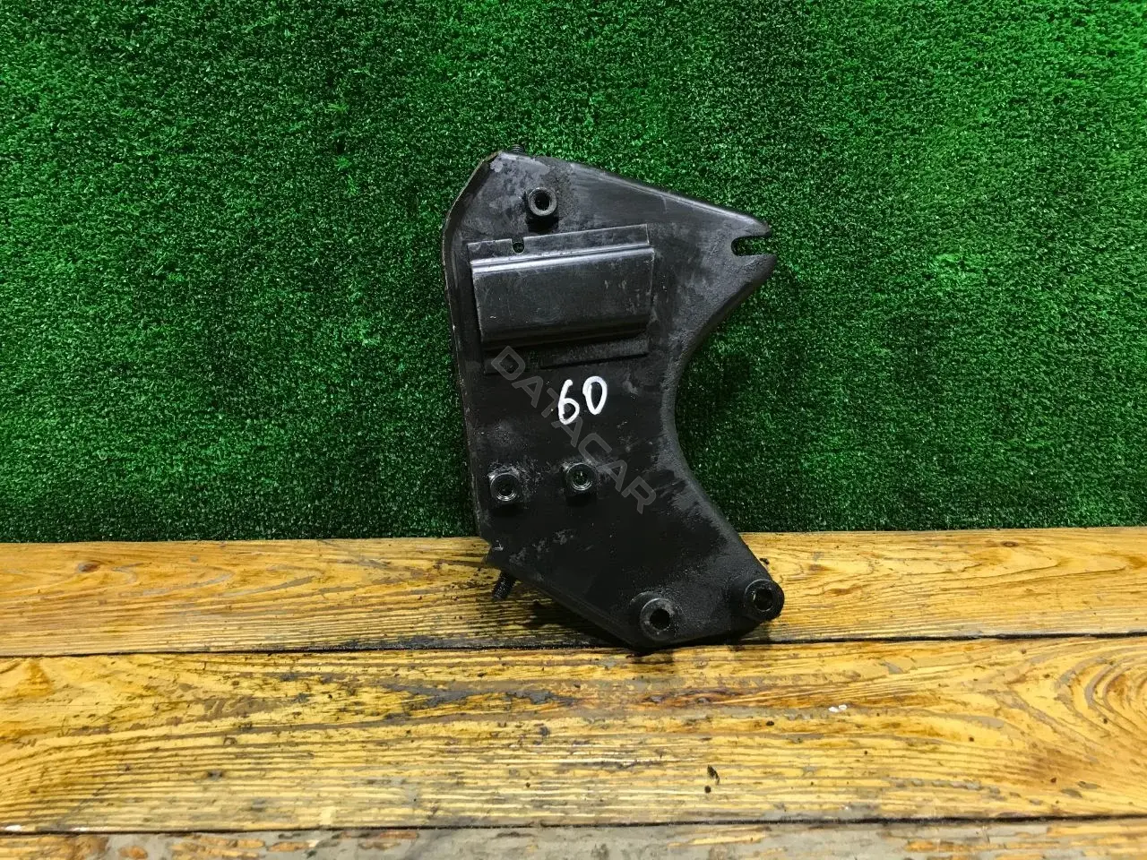 Кронштейн двигателя 8D0199225D