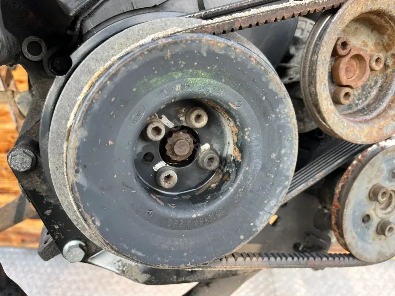 Шкив коленвала 95VW6A312BA