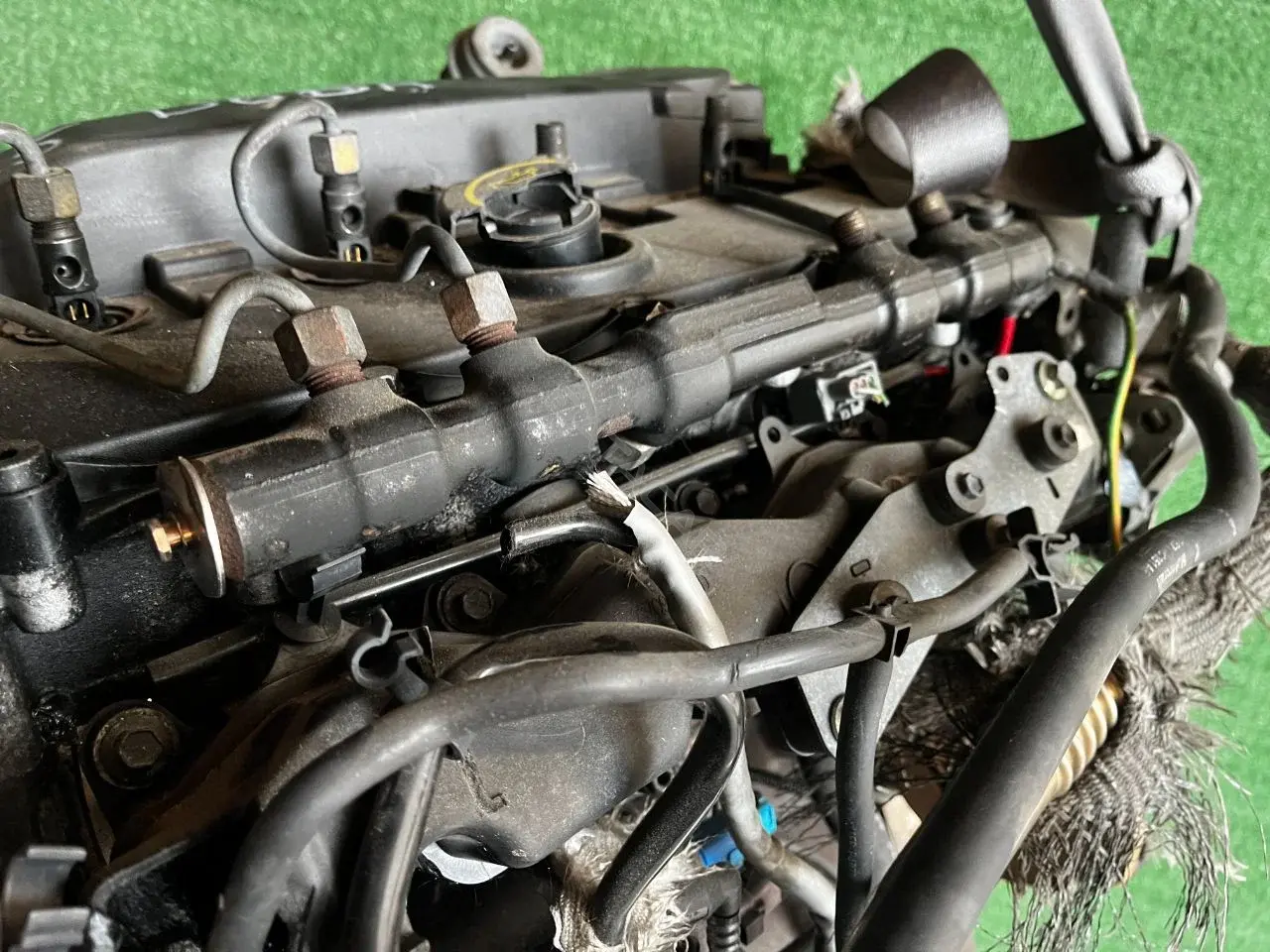 Топливная рейка R9144Z050B