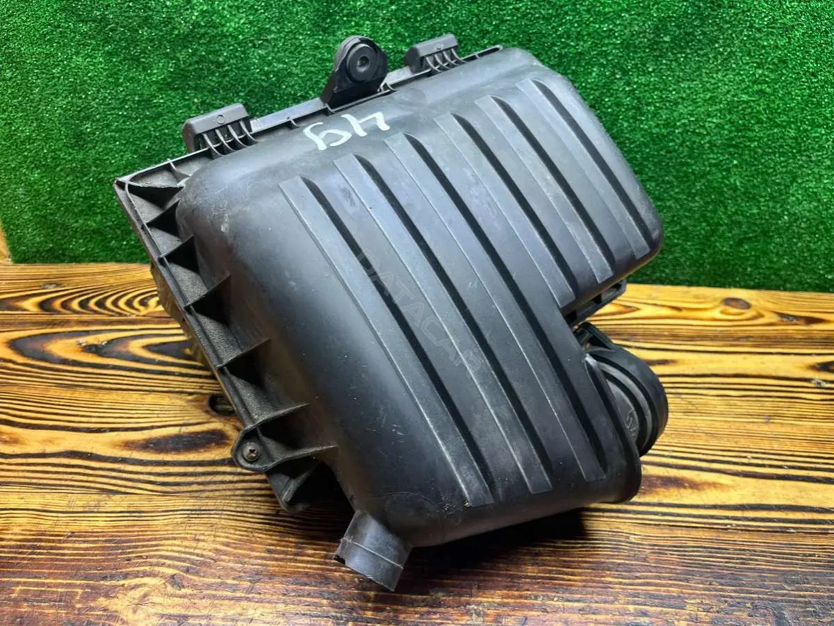 Корпус воздушного фильтра 7M3129607, YM2X960AA