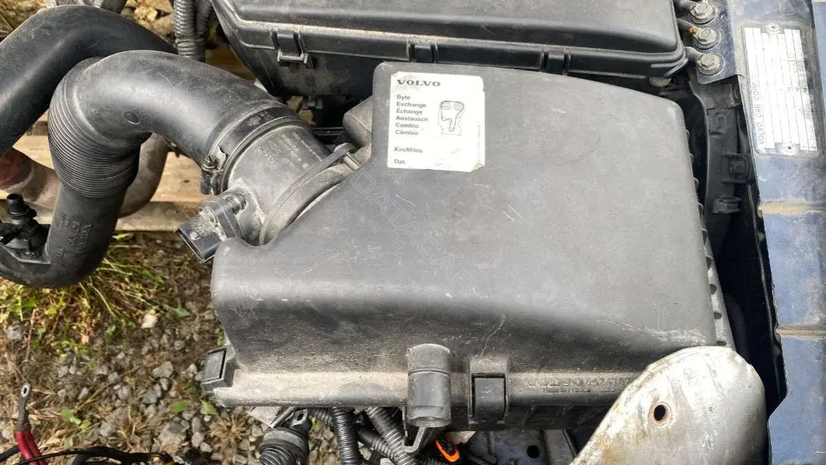 Корпус воздушного фильтра 64054841