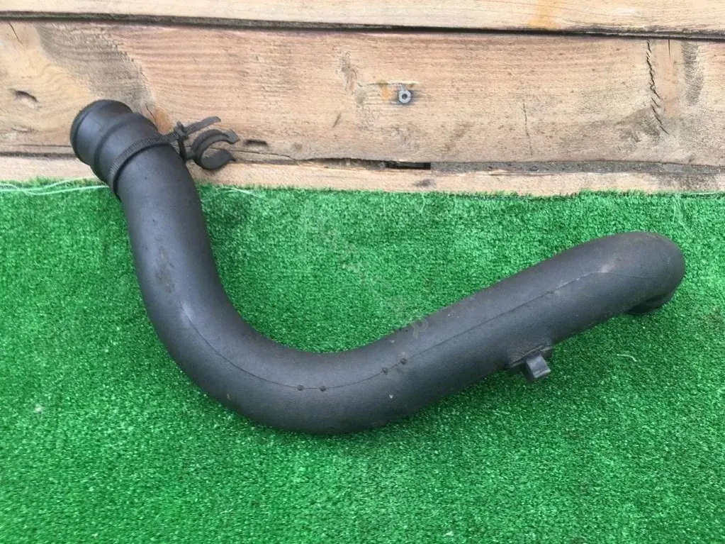 Патрубок интеркулера 7M0145958F, 95VW10C352BC